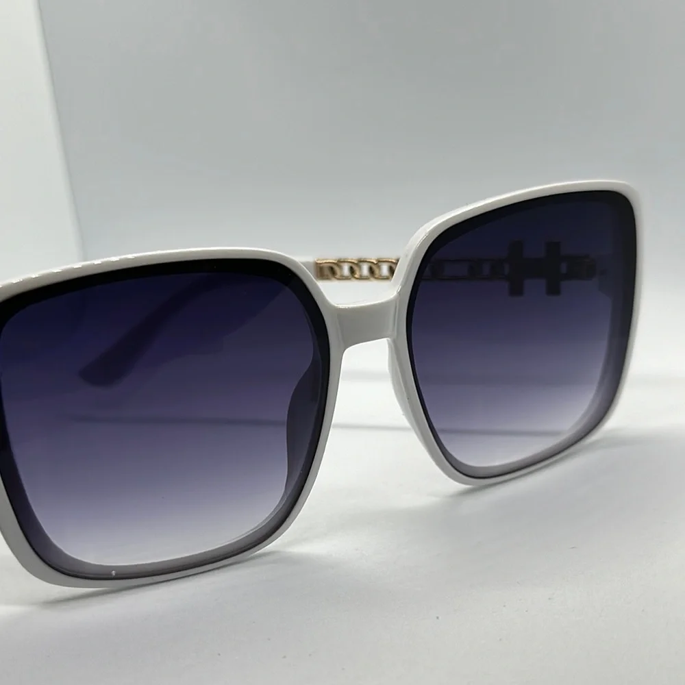 Chic Oversized Square Sunglasses - White Frame, Gold Accents, UV Protection NWT
